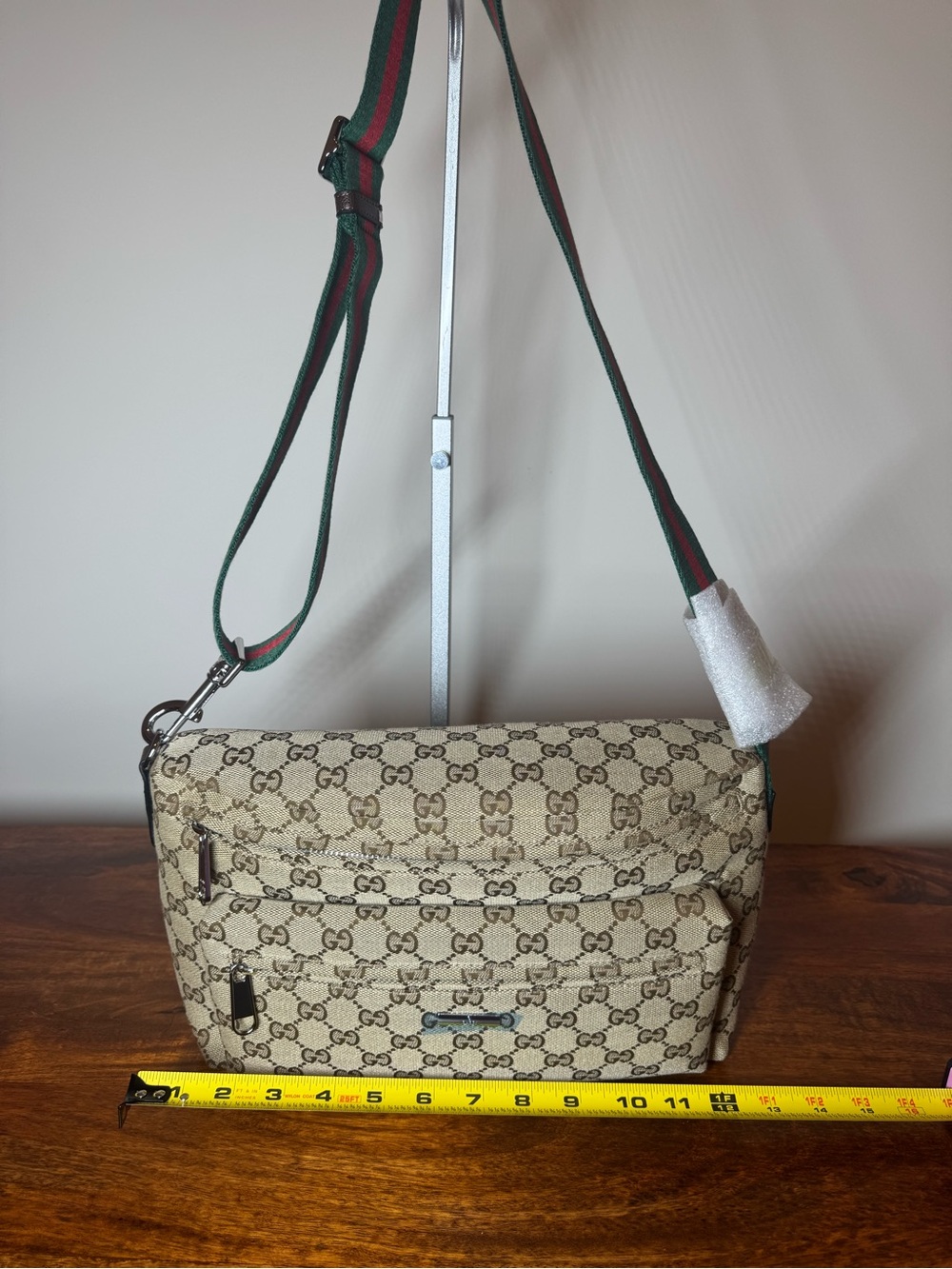 Beige Canvas Crossbody Bag. No Brand. - Picture 9 of 11